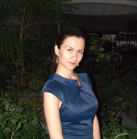 Анна Иванисова