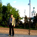 Виталий Голенков