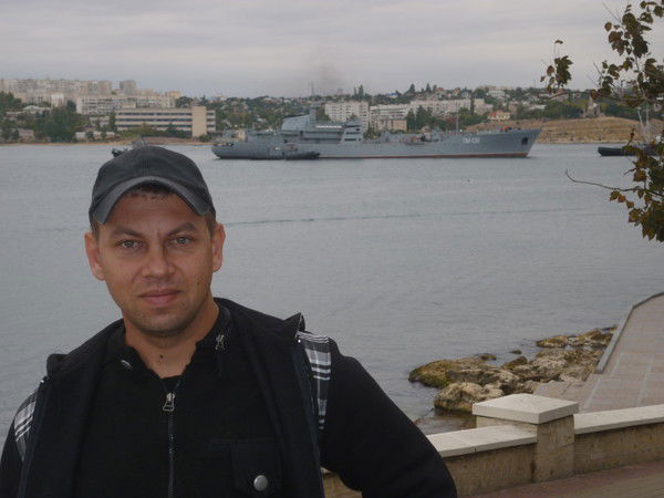 Денис Милосердов