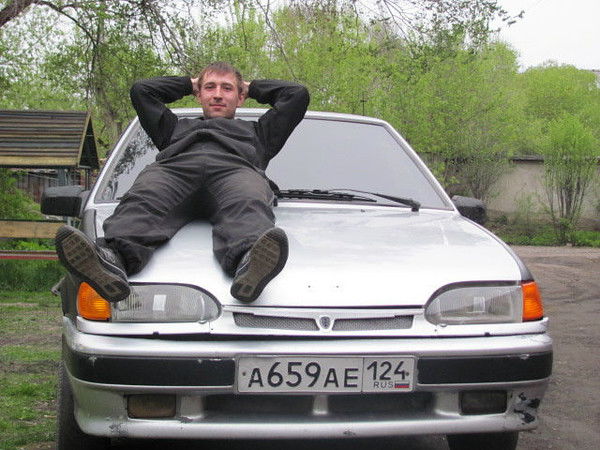 Юрий Николаенко