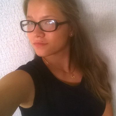 Арина Кадач