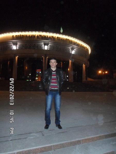 Аскар Абдуалиев