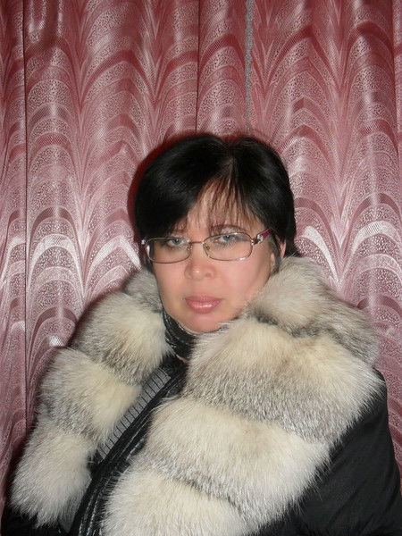 Елена Сухомлинова