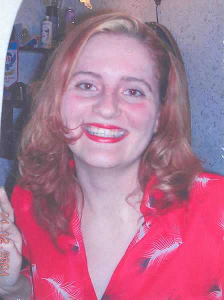 Елена Максимова