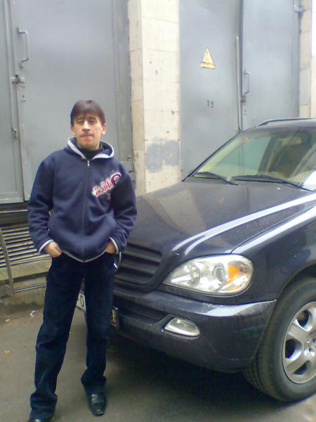 Саша Искандаров