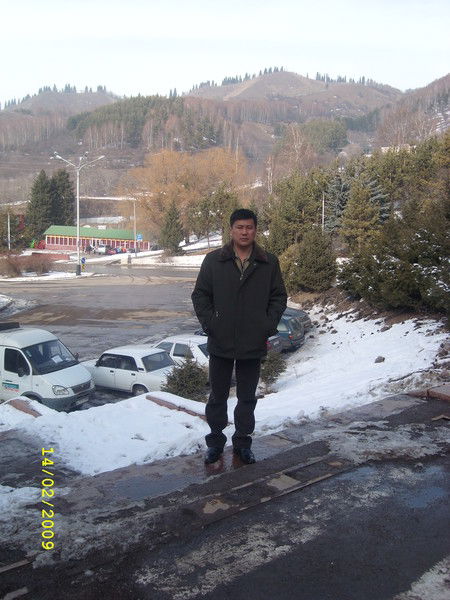 Мухидин Хахазов