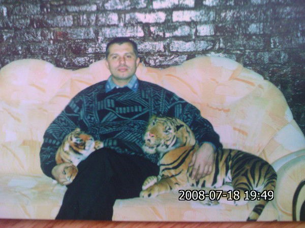 Александр Грешнов