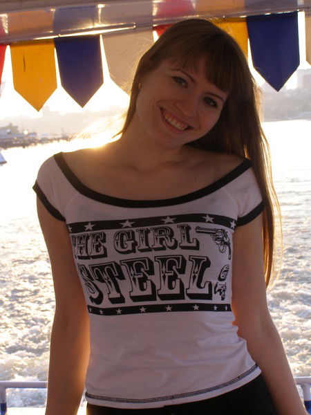 Оля Дремова