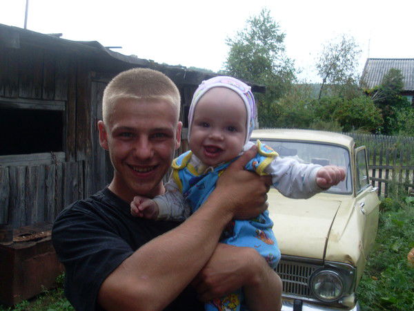 Женя Карохин