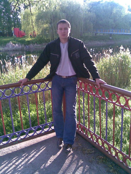 Дмитрий Тихонов