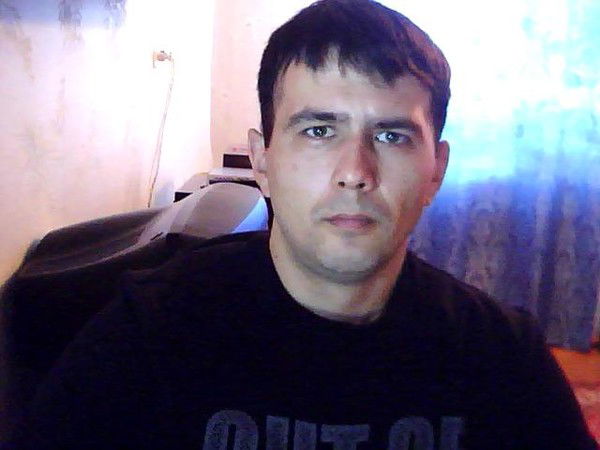 Женя Иванов