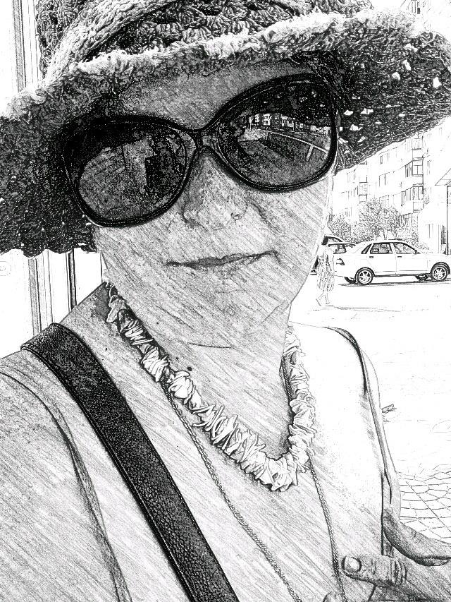 Елена Шаркова