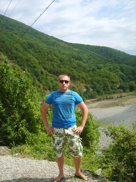 Паша Иванов