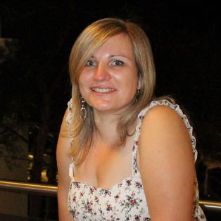 Лариса Фролова