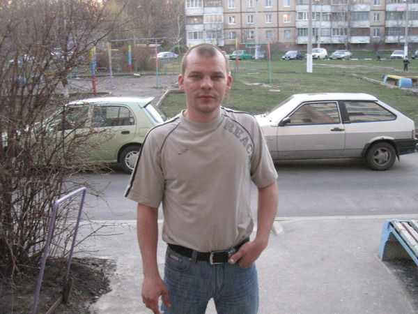 Олег Покутнев