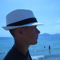 Денис Фролов