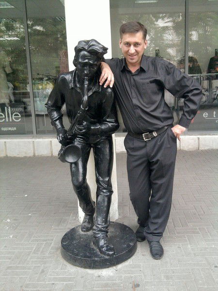 Александр Мешков