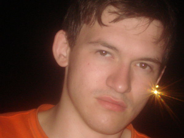 Александр Лазуткин