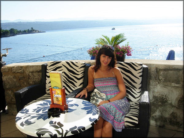 Оля Баринова