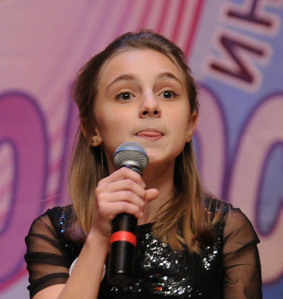 Александра Никишина