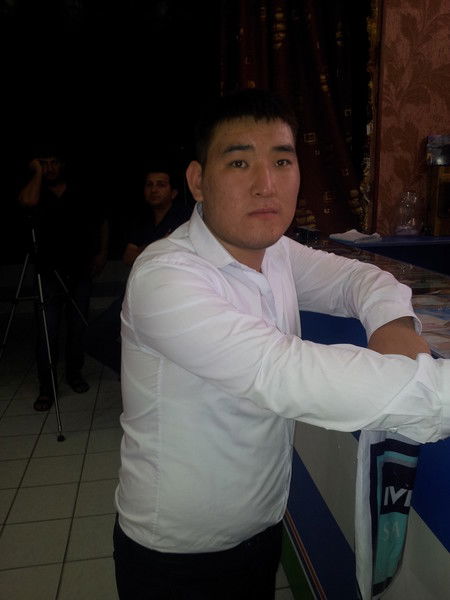 Оралбек Бахаров