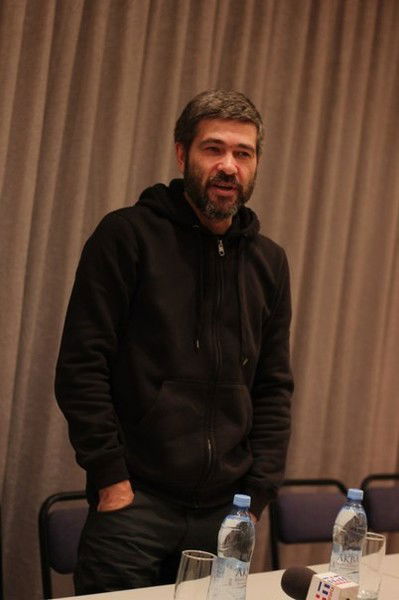 Неизвестно Неизвестно