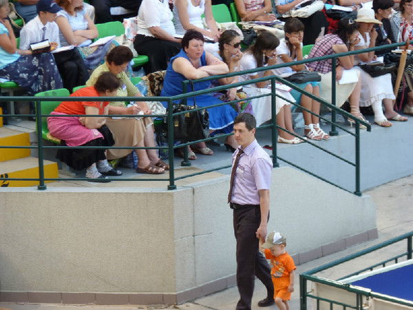 Андрей Ларин