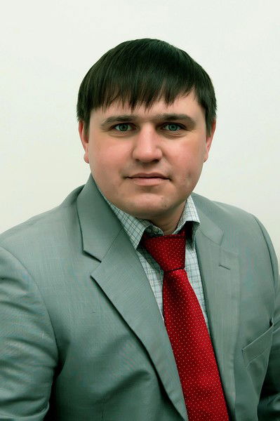 Александр Ханин