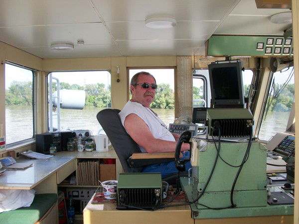 Олег Суворов