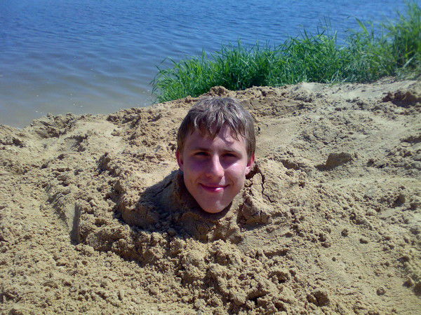 Александр Комаров