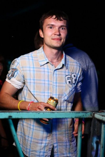 Павел Лавров