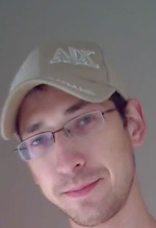 Максим Кононов