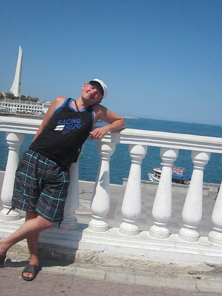 Дмитрий Golovatenko