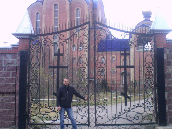 Евгений Антоненко