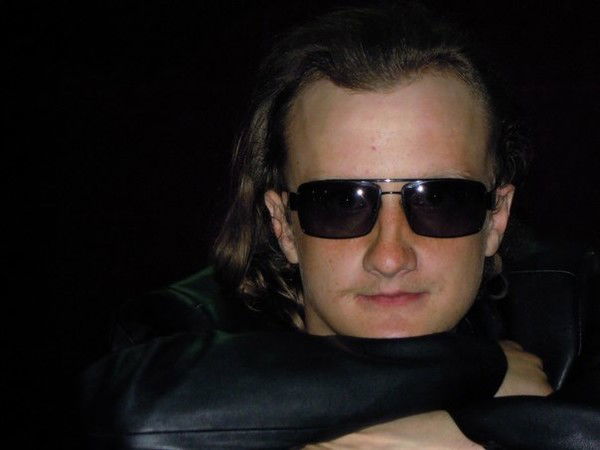 Олег Коннов