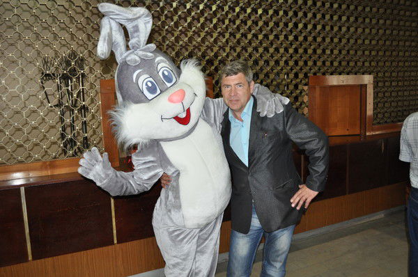 Александр Иванов