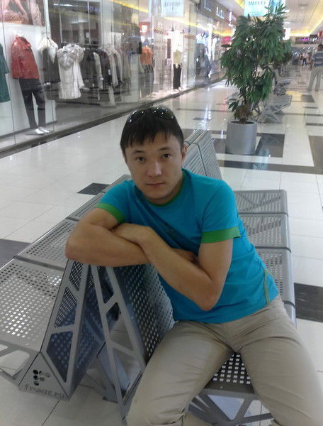 Азат Юсубалиев