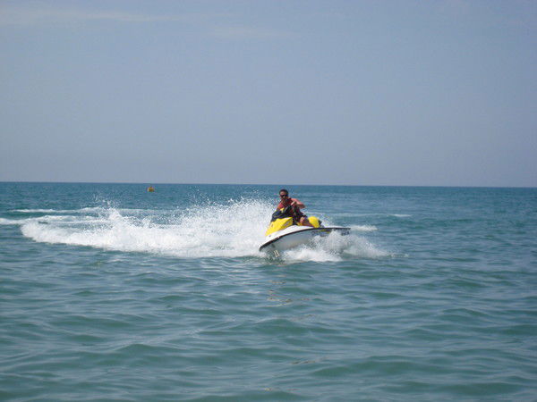 Михаил Леванов