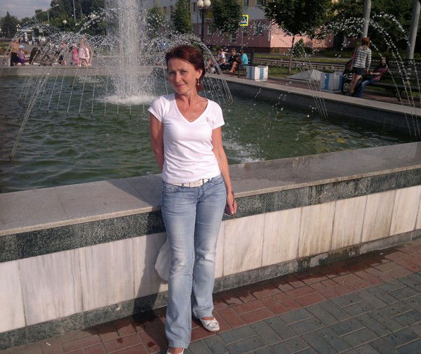 Елена Лежнина