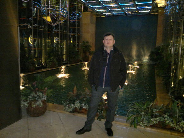 Эмил Валиев