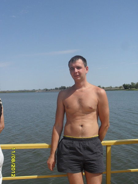 Паша Величко