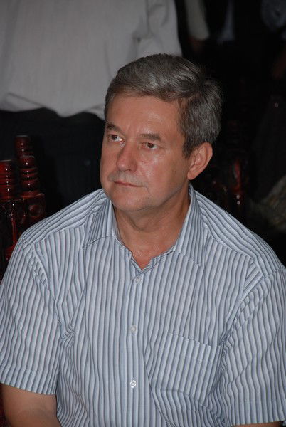 Владимир Новиков