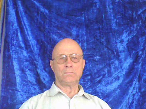 Виктор Морозов