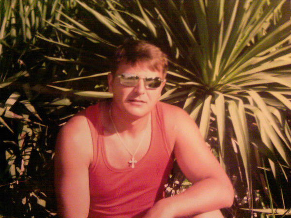 Алексей Устименко