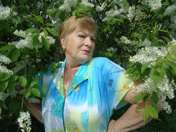 Нина Жарикова