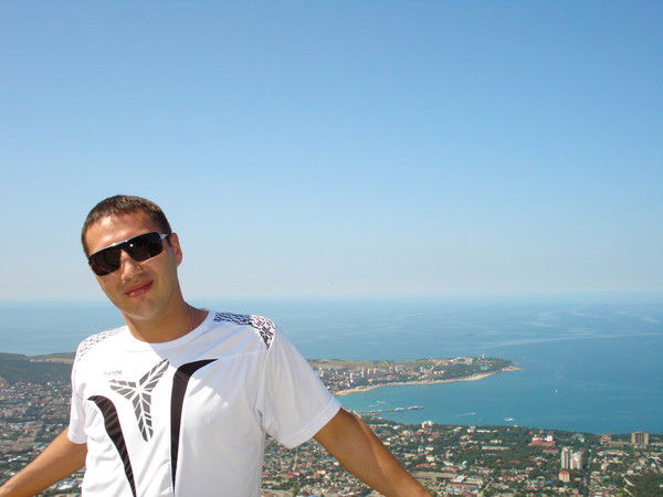 Евгений Котов