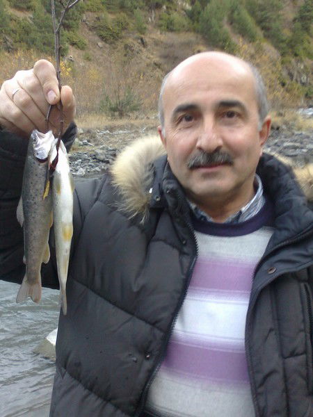 Неби Наврузов