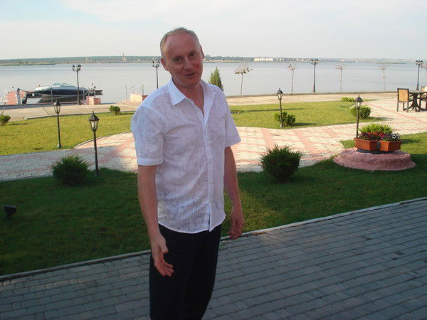 Александр Аверьянов