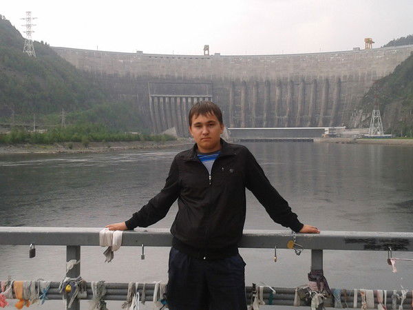 Алексей Лущиков