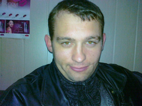 Роман Стусов